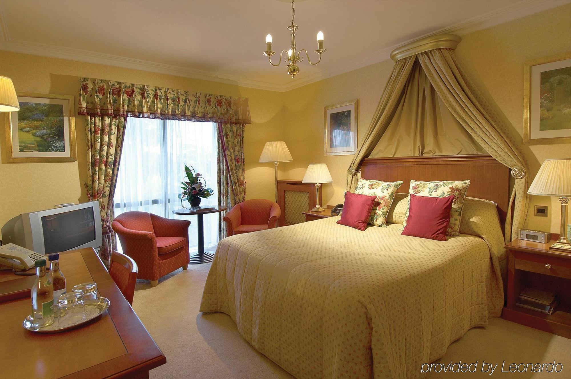 Parkway Hotel & Spa Cwmbran Zimmer foto